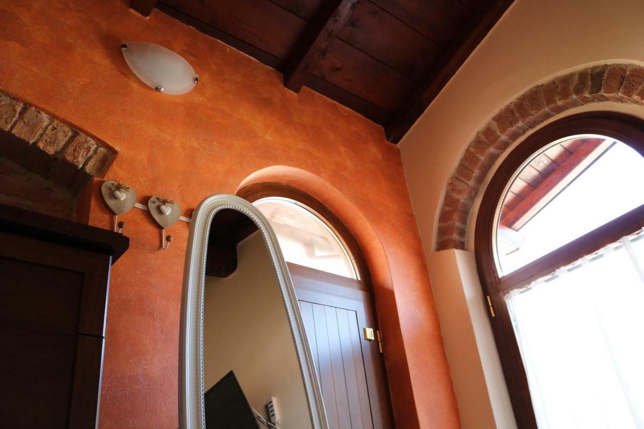 Casa Vacanze Elena Rometta Eksteriør billede